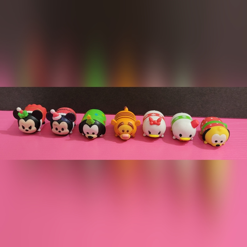 Disney Tsum Tsum Holiday Mickey & Minnie & Friends Set Of 7 (0350)